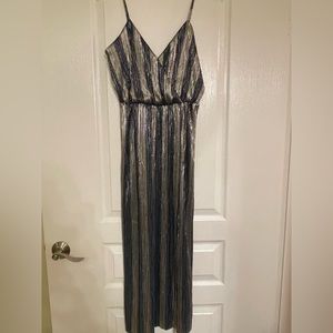 Mid-length Metallic dress
